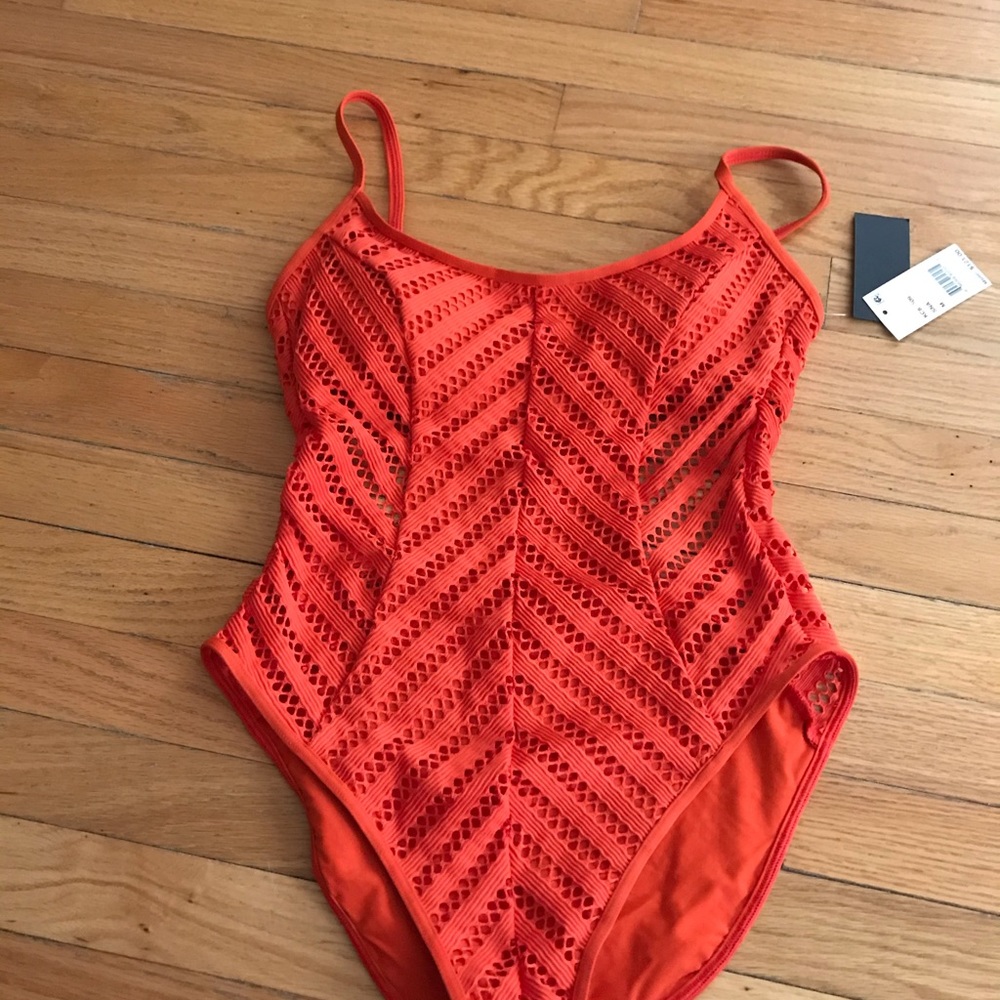 Kenneth Cole Tough Luxe One Piece BRAND NEW Med - Picture 2 of 3